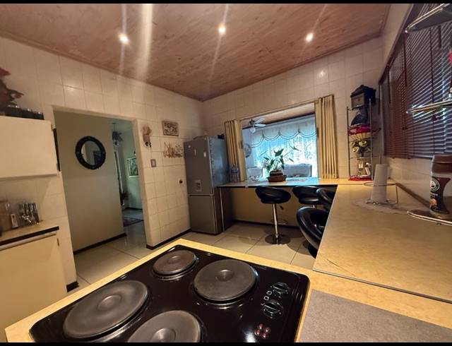 3 BEDROOM HOUSE FOR SALE IN BONANNE